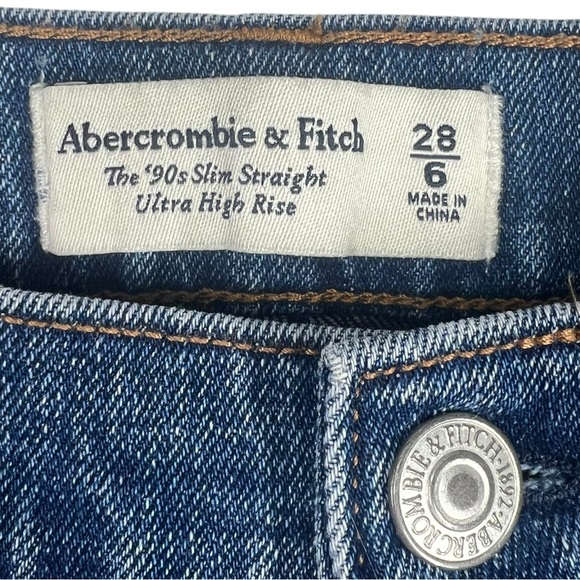 ABERCROMBIE & FITCH The 90's Slim Straight Ultra High Rise Jeans Medium Wash 28 - Picture 3 of 6
